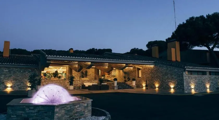 Hotel Restaurante El Montico - Image 1