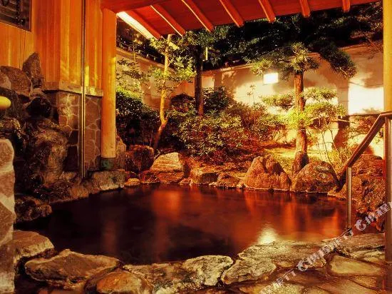 Yuraku - Image 1
