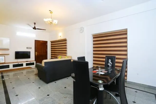 The Solo Apartments Kadavanthra - Image 1