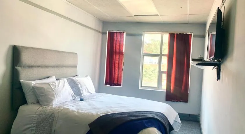 Stay Inn Lodge Randfontein - Image 1
