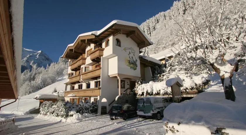 Haus am Sonnenhang - Image 1