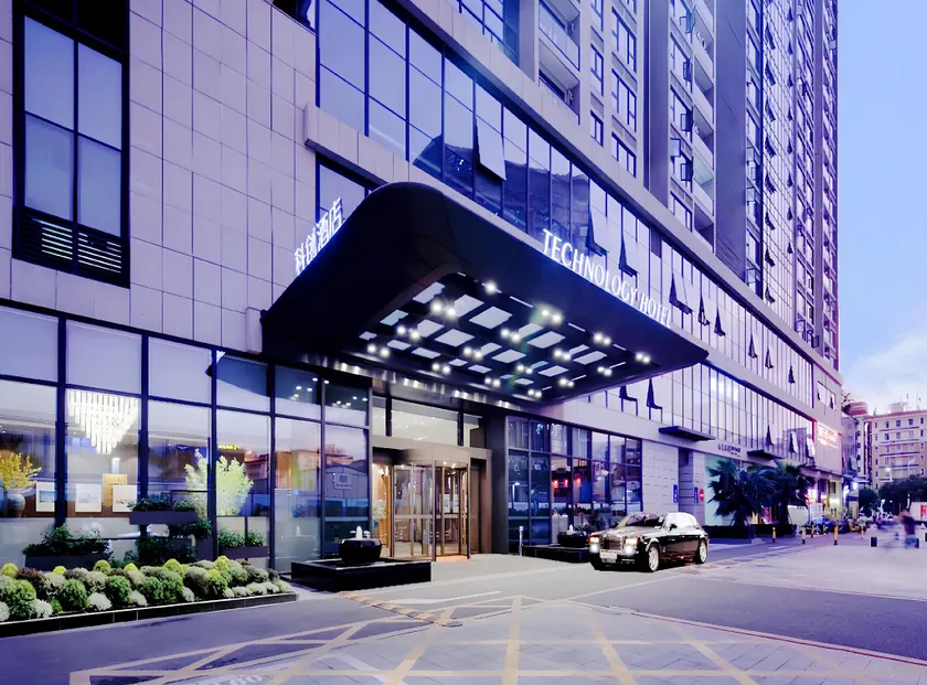 Technology Hotel - Image 1