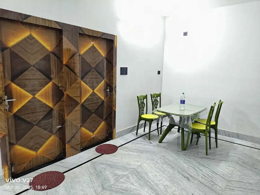 Aarvi's Homestay Entire Apartment AC Room wifi - Image 1