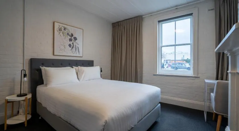 Urban Nook Serviced Apartments - Image 1