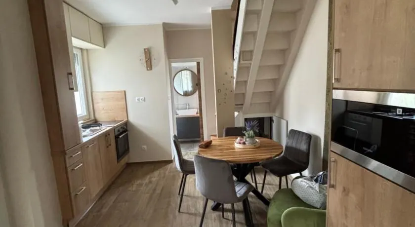 JanBar Apartman - Image 1
