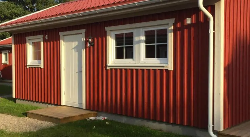 Hallagårdens stugby - Image 1