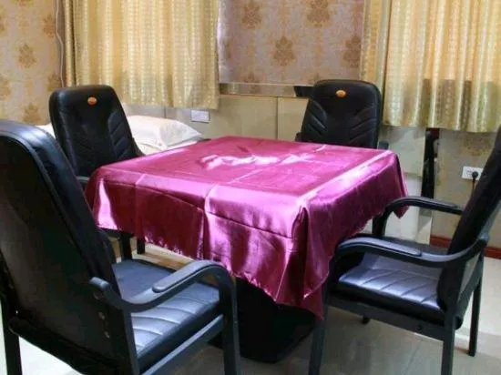 Holiday Yizhan Express Motel - Image 1