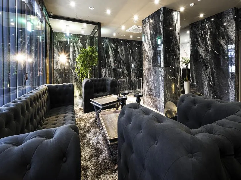 Yeoksam Richwell Hotel - Image 1