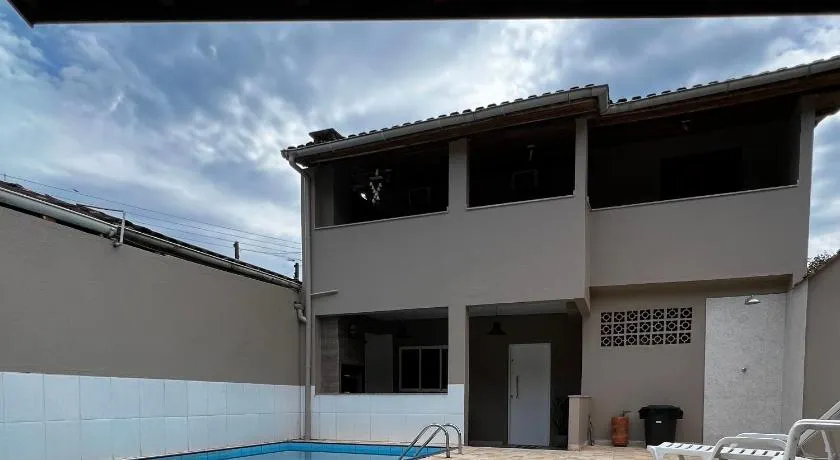 Casa de Praia com piscina - Image 1