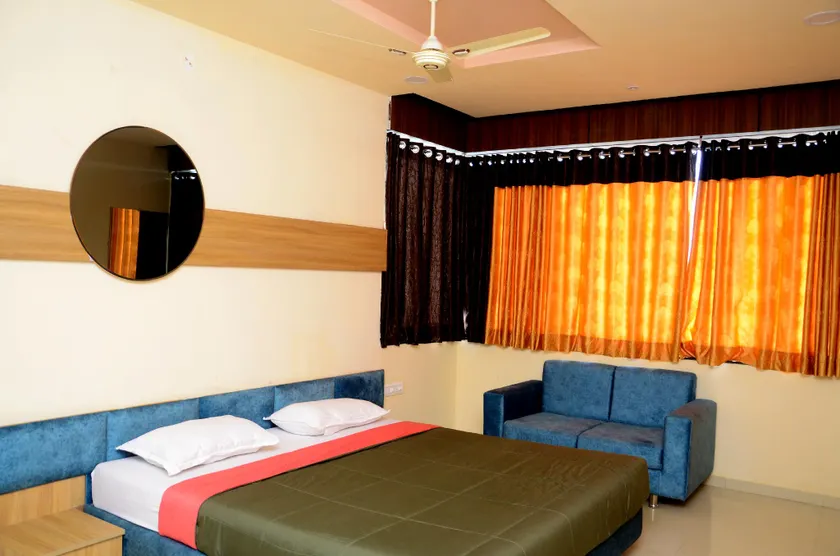 Hotel new delhi darbar executive - Image 1