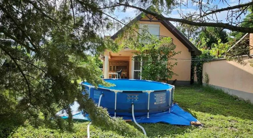 Vadrózsa Apartman Tisza-Tó Poroszló - Image 1