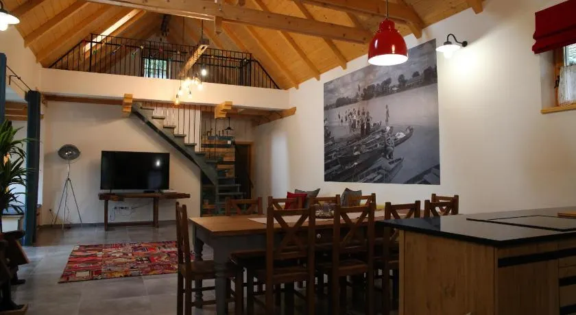 Döme's Point - Image 1