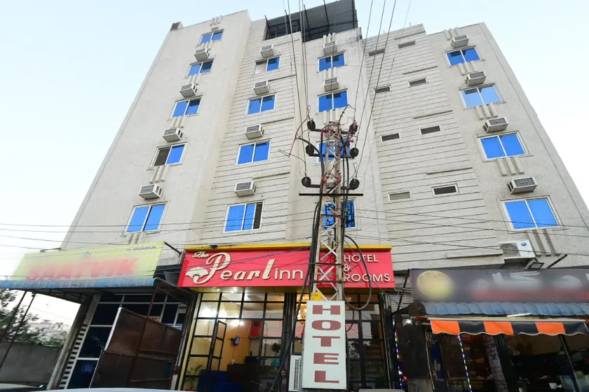 HOTEL PEARLINN - Image 1
