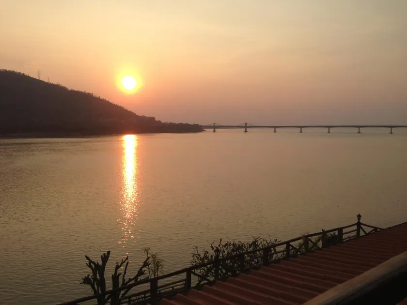 Mekong Paradise Resort - Image 1