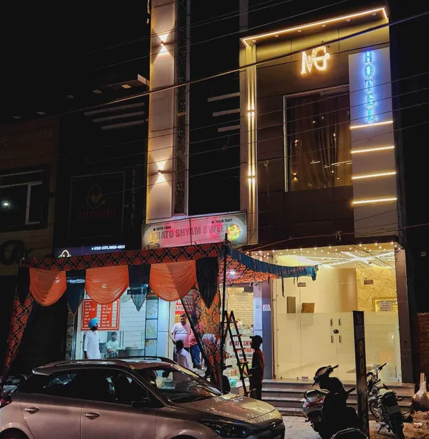 Hotel O MG HOTEL - Image 1