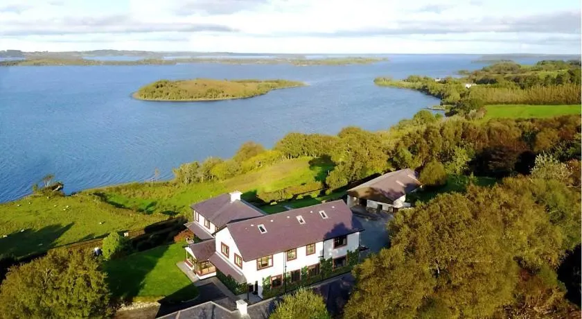 Corrib Lodge - Image 1