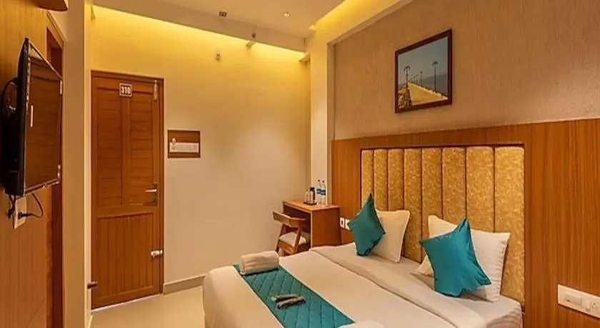 Hotel Morya Suites IGI Airport - Image 1