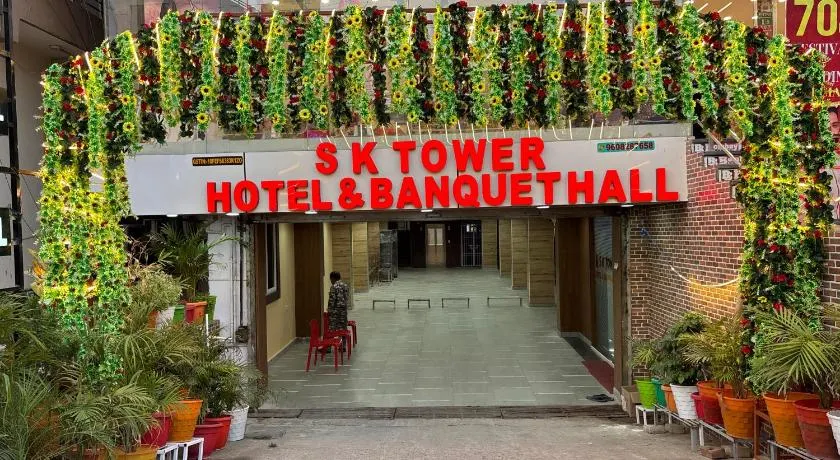 S K Tower Hotels - Image 1