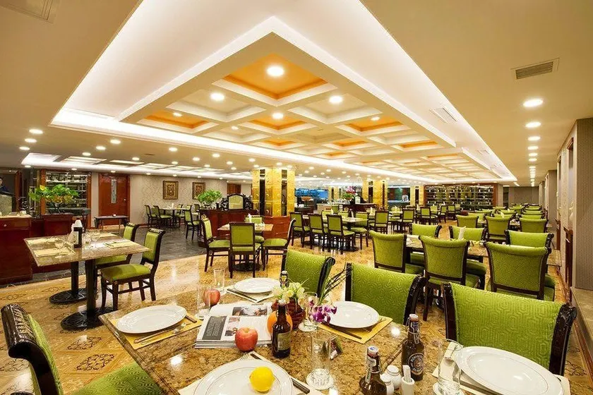 Marvelot Hotel Shenyang - Image 1