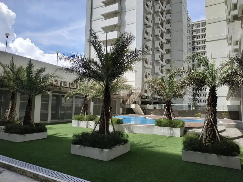 Bukarooms 2bed Sentul Tower Apt - Image 1