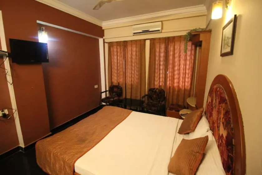 Chinnas Residency - Image 1