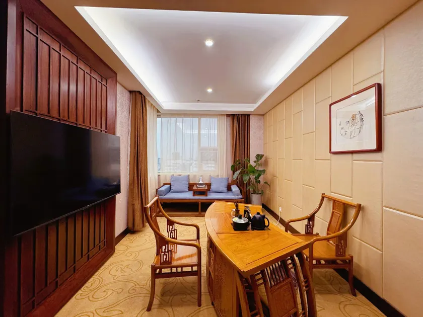 Junhan International Hotel Weifang - Image 1