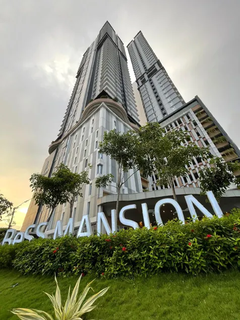 BeSS Mansion Hotel Surabaya - Image 1