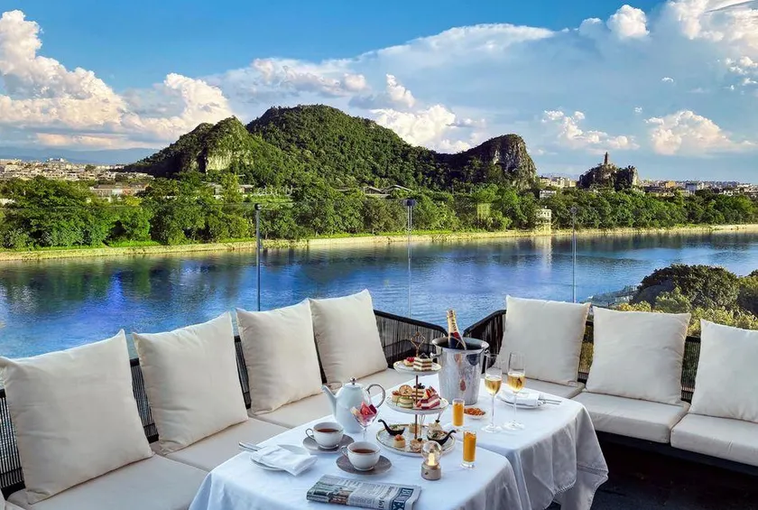 Li River CIAO Hotel( Guilin Elephant Trunk Hill) - Image 1