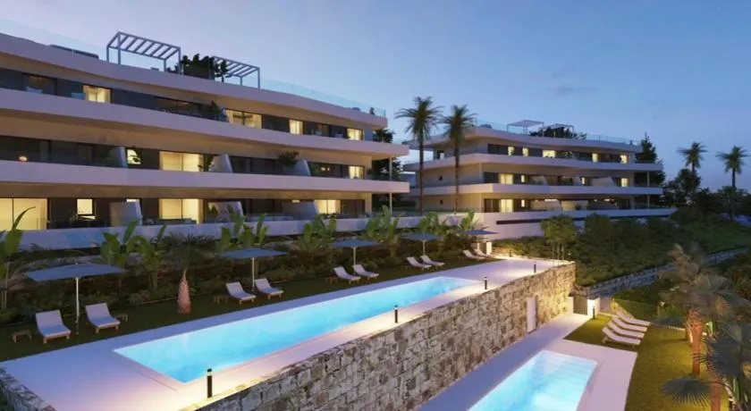 Prachtig appartement met zeezicht in Estepona Costa del Sol - Image 1