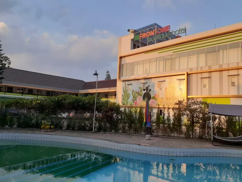 Three Eight Front One Boutique Batu Malang - Image 1