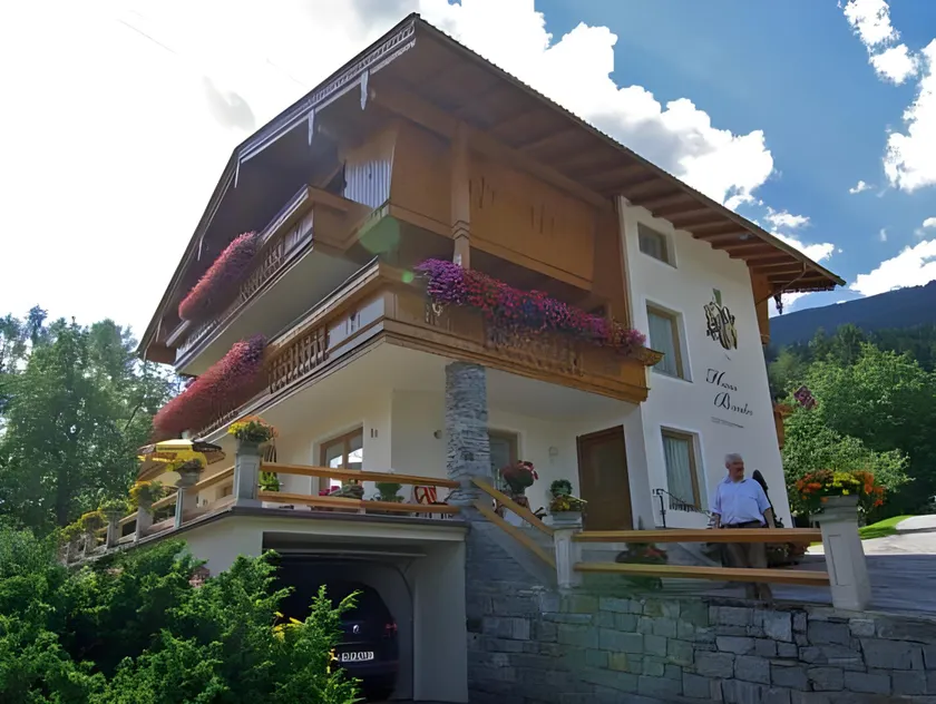 Haus Binder - Image 1