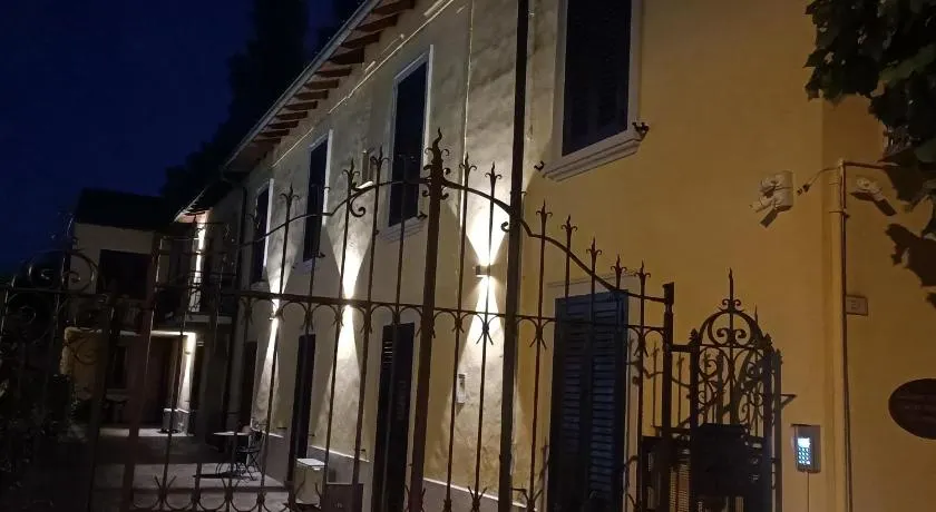 La corte dei Landolfo - Image 1