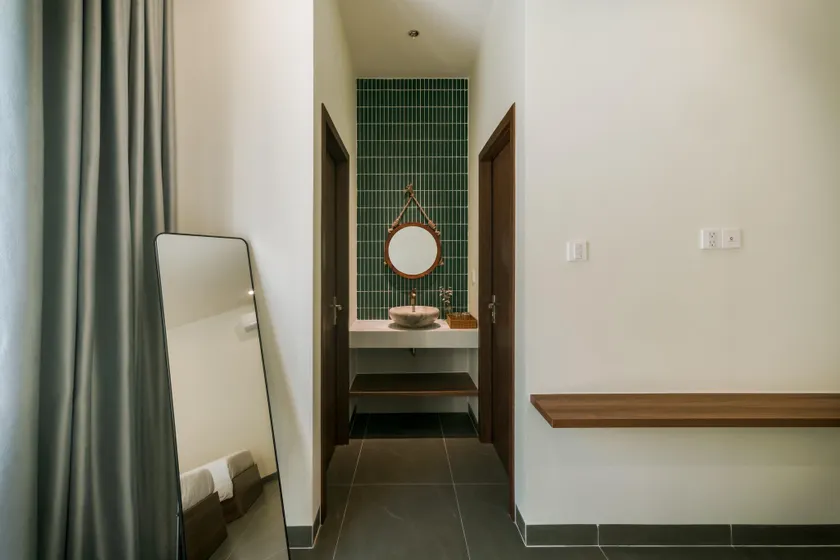 De V’Charm Hotel - Image 1