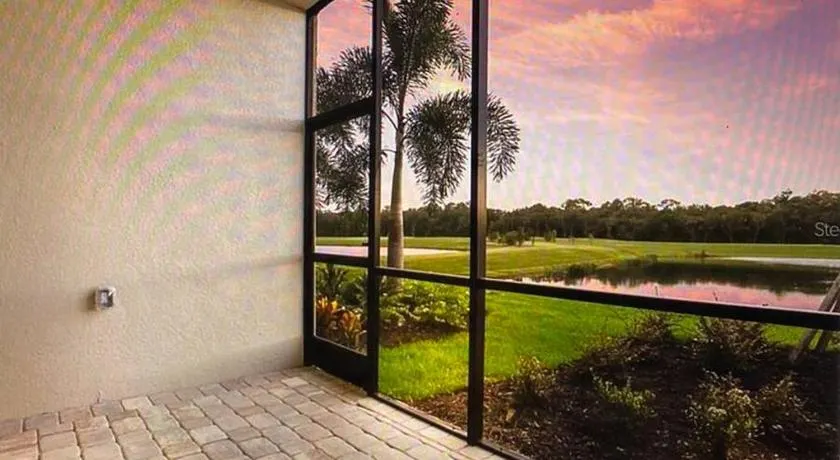 GOLF Paradise!-Lakewood National -Beautiful Resort -Palmer's Cove Condo - Image 1