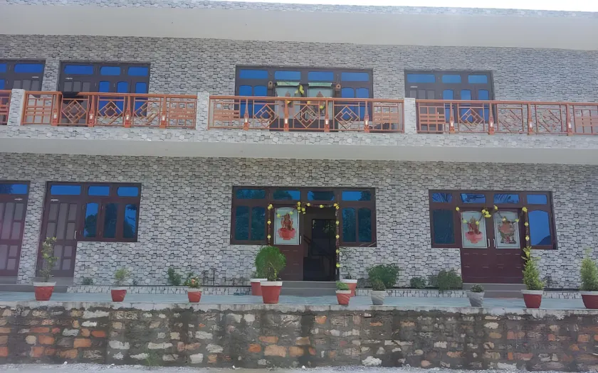 Maa Bhagwati Himdarshan Hotel and Restaurant By StayApart - Image 1