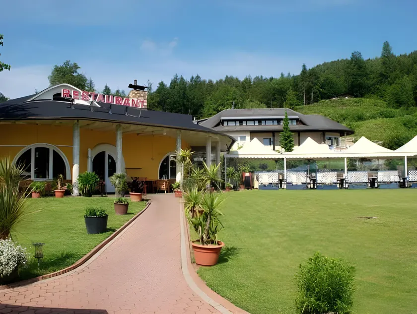 Gasthaus Hotel Höhenwirt - Image 1