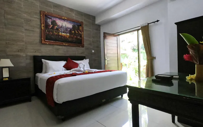 Palm Bamboo Hotel - Image 1