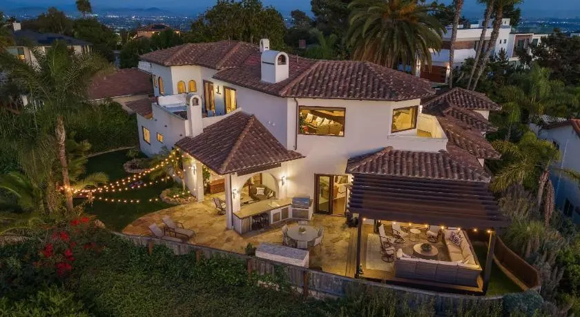 Timeless Spanish Villa with Panoramic Ocean Views - Image 1