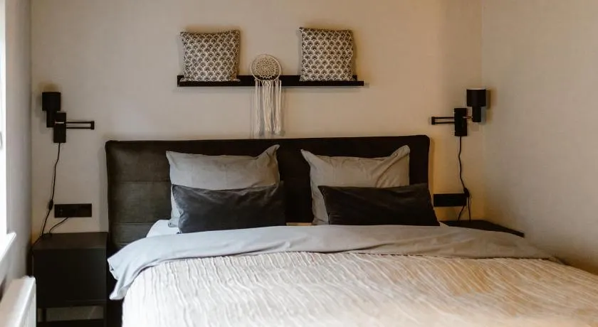 Hotel Chapter - Image 1