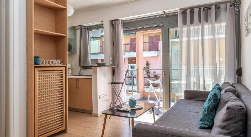 Elvita Apartments - Image 1