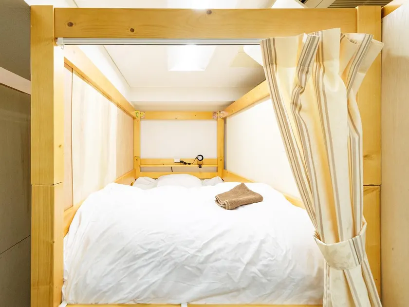 Circle Ten Dormitory-Men Only - Image 1