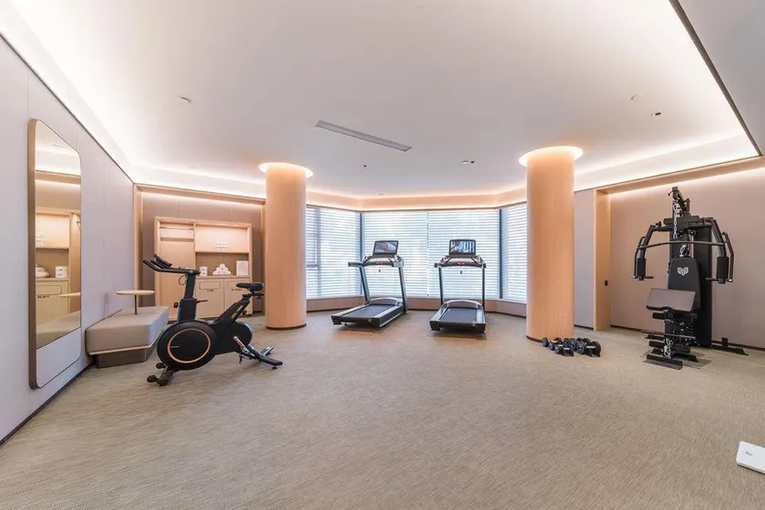 JIH Hotel (Wuhan Guanggu Square Gongcheng University) - Image 1