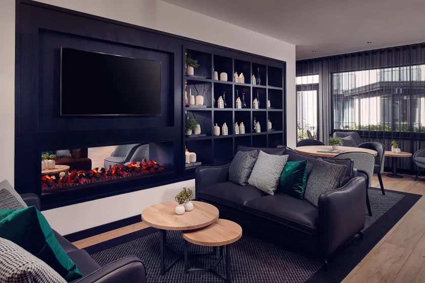 Gr8 Hotel Oosterhout - Image 1