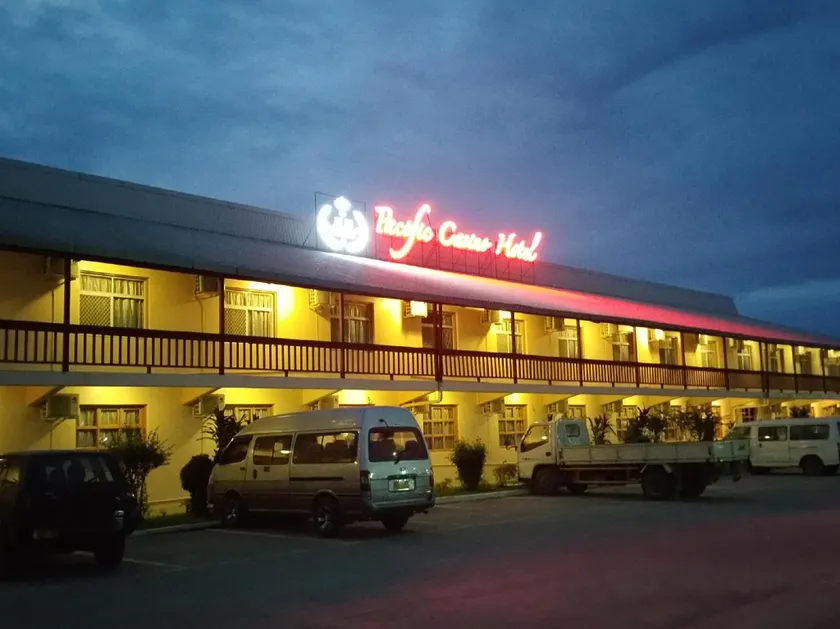 Pacific Crown Hotel - Image 1