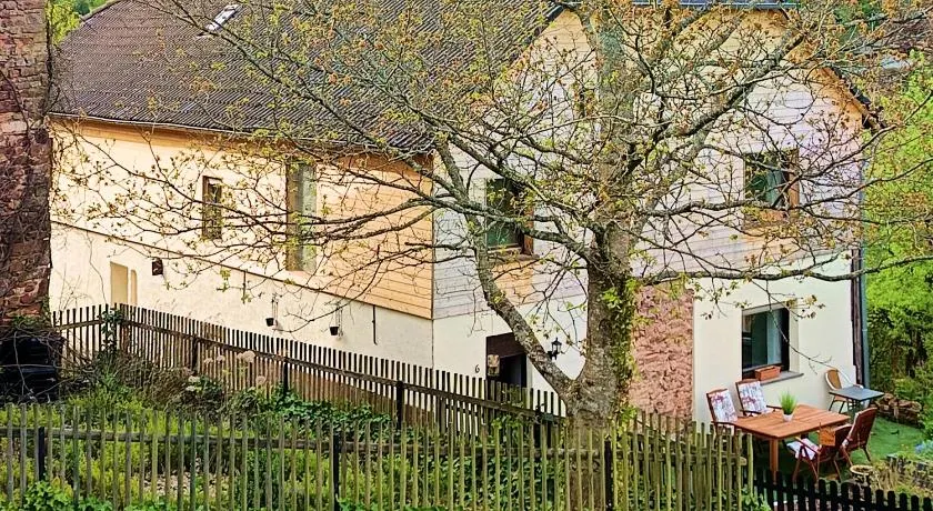 Haus am Burgring - Image 1