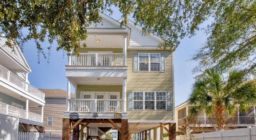 Palmetto Breeze - Image 1