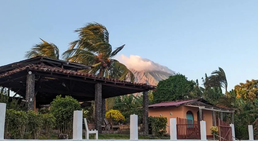 Hotel Playa Santa Martha - Image 1