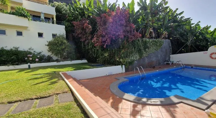Sunny Arco Retreat - Image 1