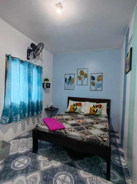 Hashtag Tourist Inn - Image 1