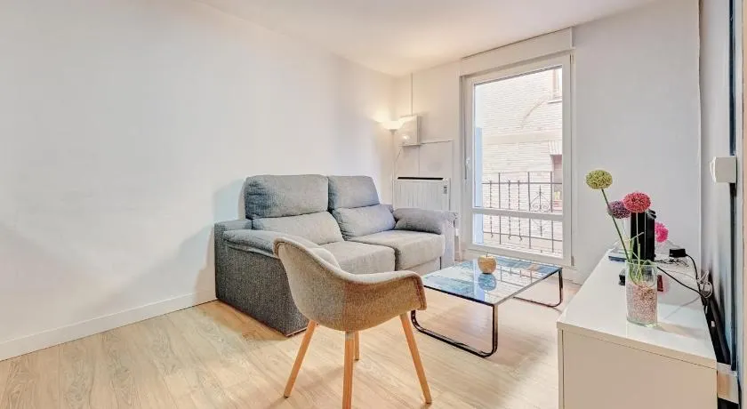 Apartamento Zure Etxea by Clabao - Image 1